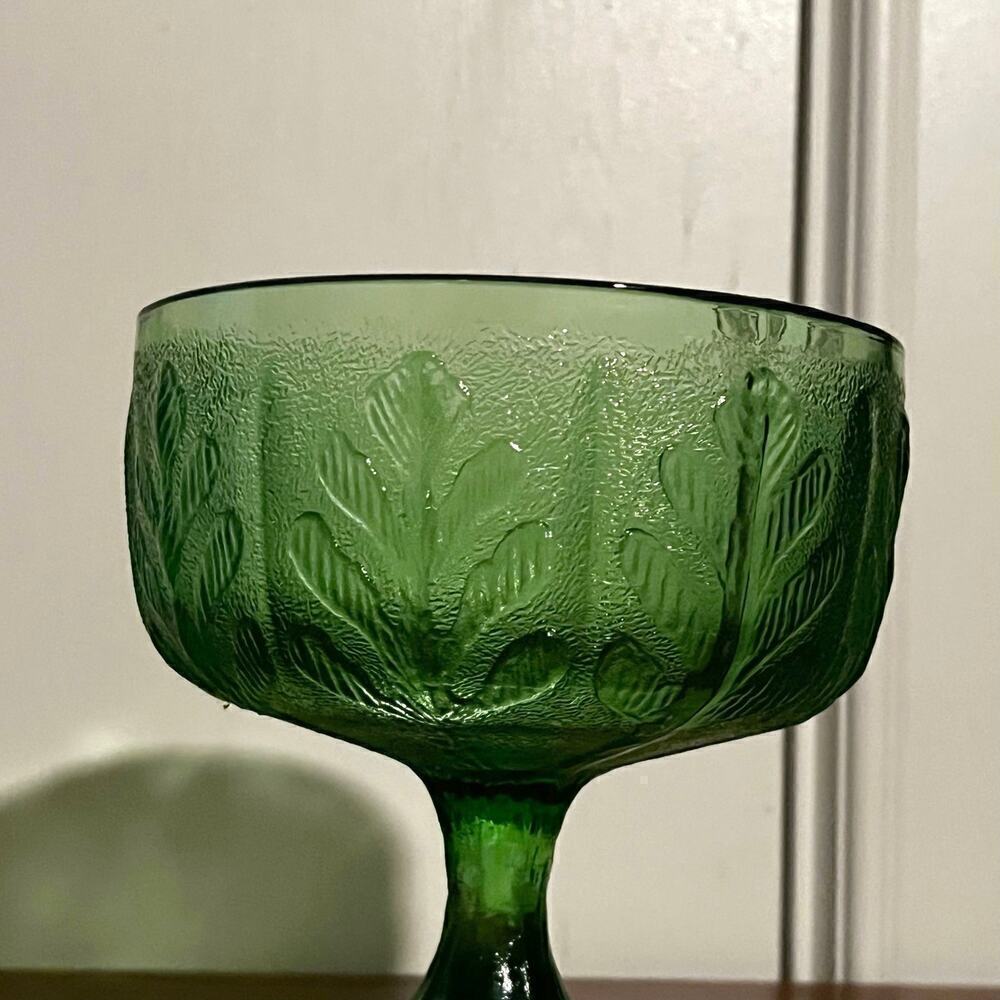 Vintage FTD 1978 Avocado Green Glass Pedestal Compote Candy Dish Vase Oak Leaf - Picture 9 of 9